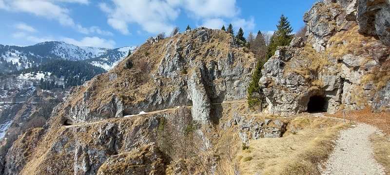 Malga Vedetta, Meatte, cima Grappa e malga Ardosetta