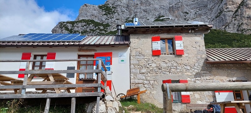 Rifugio Sommariva al Pramperet.